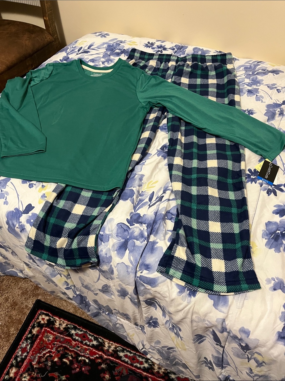 Cuddl Duds Green Long-Sleeve Top with Navy & Green Plaid Pants